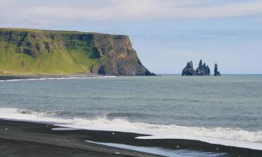 Beach rentals in Reynir