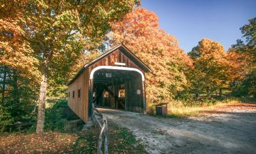 Hotels with Parking in Grafton