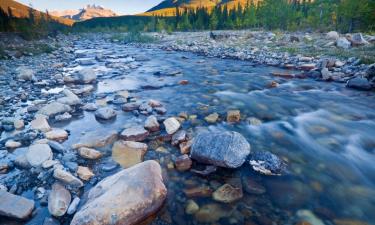 Hoteller med parkering i Kananaskis Village