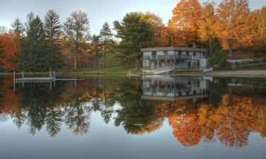 Hotel dengan Parking di Morristown