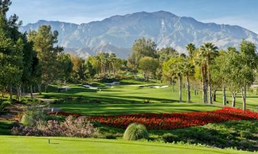 Hotels with Parking in Indian Wells