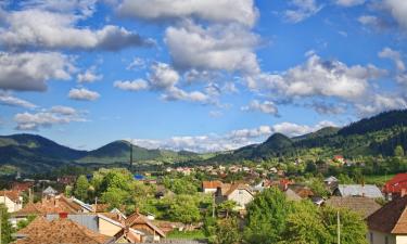 Hotels with Parking in Câmpulung