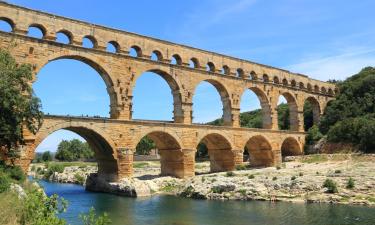 Hoteles con estacionamiento en Castillon-du-Gard