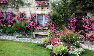 Hotel dengan Parking di Saint-Jean-dʼIllac