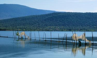 Hoteli s parkiralištem u gradu 'Foce Varano'