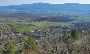 Cottages in Siverić