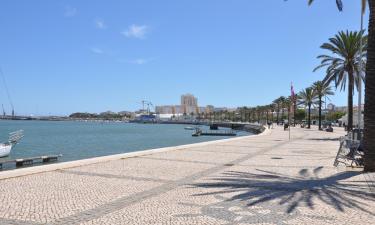 Hôtels avec parking à Meia Praia