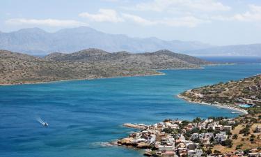 Hoteles con estacionamiento en Plaka