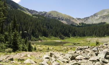 Ξενοδοχεία με πάρκινγκ σε Taos Ski Valley