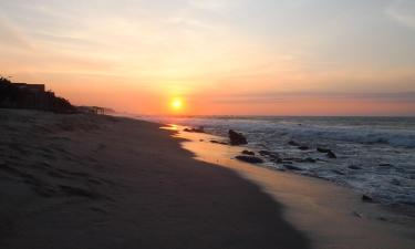 Hoteles de playa en Canoas de Punta Sal