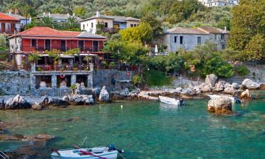 Hoteluri cu parcare în Damouchari