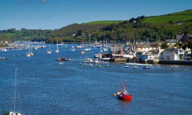 Cottages in Kingswear