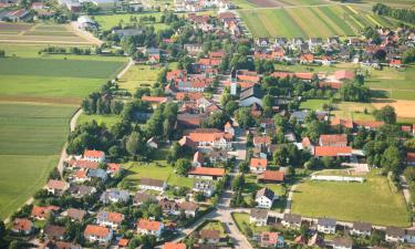 Hotellit, joissa on pysäköintimahdollisuus kohteessa Helmstadt