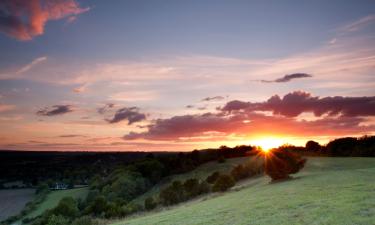 Hotels with Parking in Larkhall