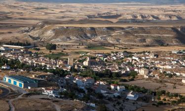 Hotels with Parking in Orce