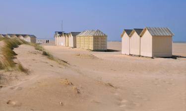 Cottages in Saint-Aubin-sur-Mer