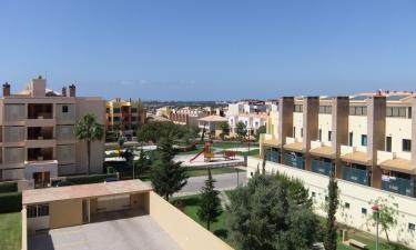 Hoteles con estacionamiento en Benfarras