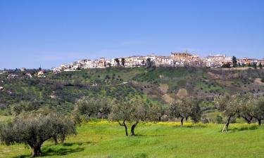 Hotels with Parking in Pianella