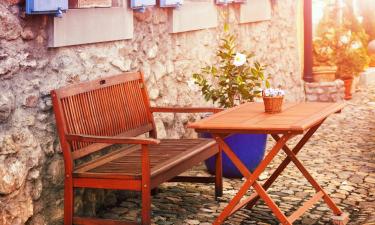 Hoteles con estacionamiento en Gordola