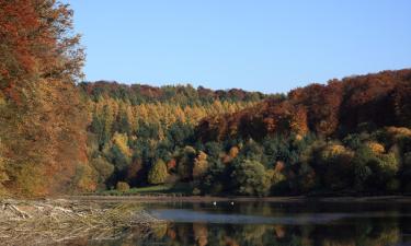 Hotels with Parking in Lürschau