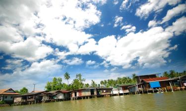 Hotéis para Famílias em Bang Khon Thi