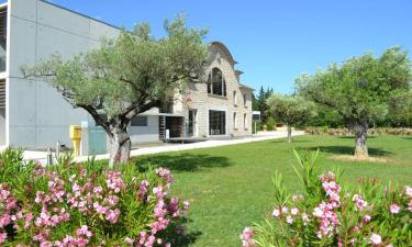 Hoteles con estacionamiento en Allegre Les Fumades