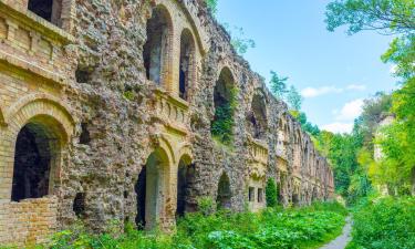 Parkolóval rendelkező hotelek Dubnóban