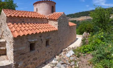 Holiday Rentals in Khromonastírion