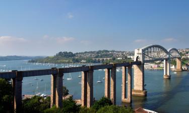 Hotels with Parking in Saltash