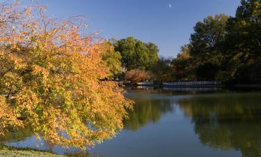 Hotels mit Parkplatz in Garner