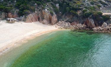 Alquileres vacacionales en Trinità dʼAgultu