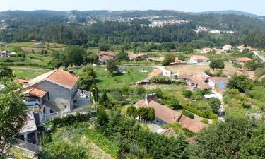 Holiday Rentals in Paço de Sousa