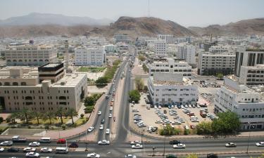 Hotels mit Parkplatz in Stadtteil Ruwi