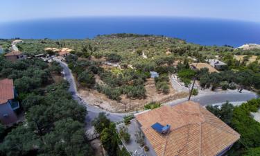 Holiday Rentals in Athanion