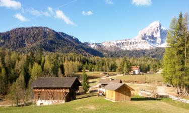 Hotels mit Parkplatz in Antermoia