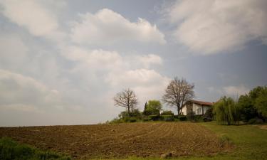 Cabañas y casas de campo en Saint-Beauzeil