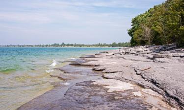 Готелі з парковкою у місті Hallowell