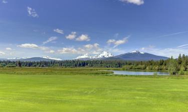 Parkolóval rendelkező hotelek Black Butte Ranchben