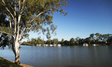 Hotels with Parking in Mannum