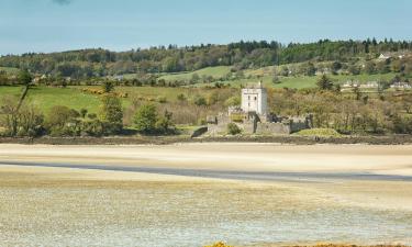 Hotel con parcheggio a Creeslough