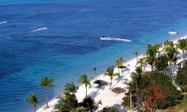 Hotel dengan Kolam Renang di Cable Beach