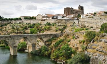 Hoteles familiares en Ledesma