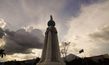 Hotels amb aparcament a Antiguo Cuscatlán