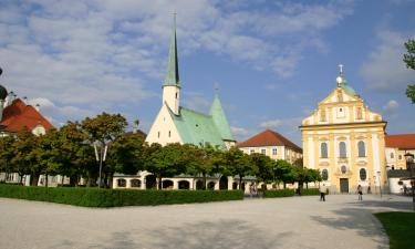 Hotels with Parking in Altötting