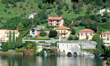 Hoteluri la plajă în Carate Urio