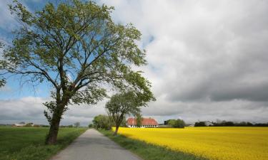 Hotels with Parking in Gadbjerg