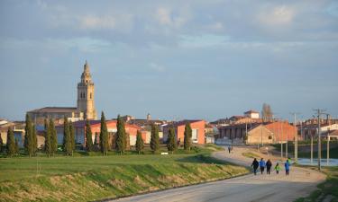 Hotels mit Parkplatz in Navas del Rey