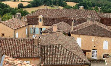 Hotel con parcheggio a Biron