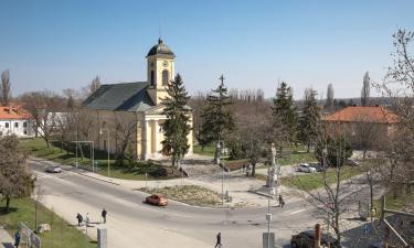 Hotels with Parking in Šaľa