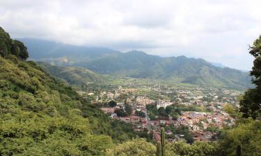Hotels with Pools in Malinalco